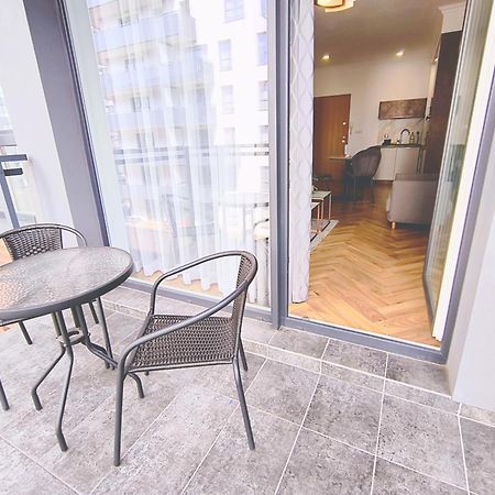 Private Parking, Secure Building - Central Apartments Old Town & Main Station Gdańsk Kültér fotó
