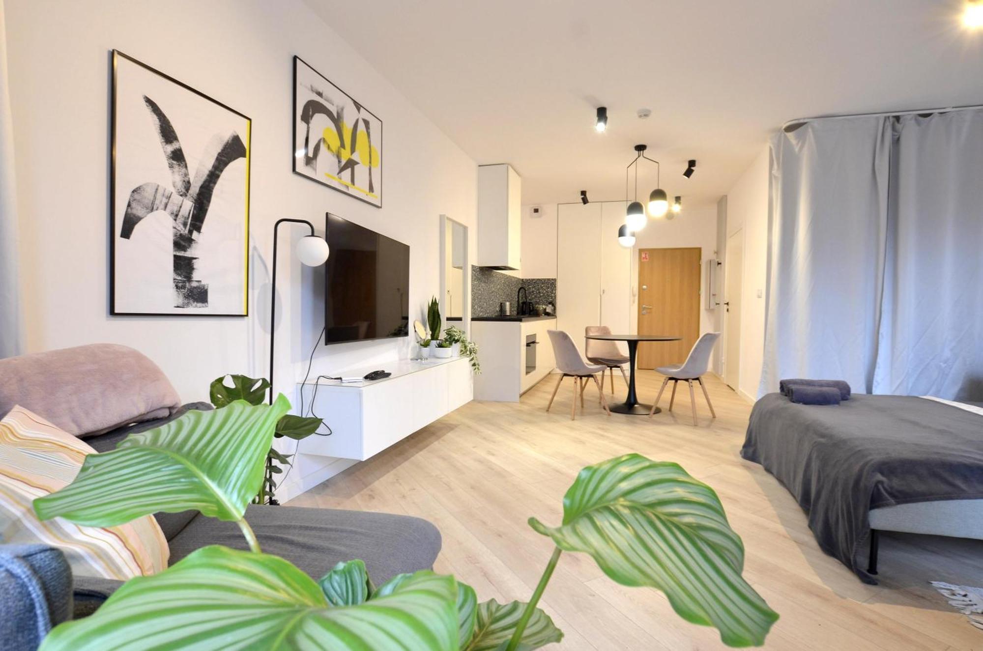 Private Parking, Secure Building - Central Apartments Old Town & Main Station Gdańsk Kültér fotó
