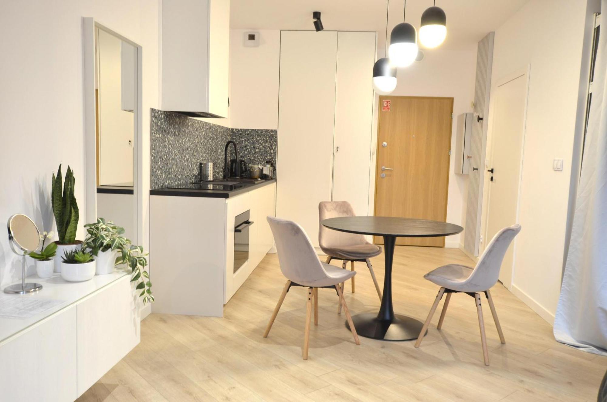 Private Parking, Secure Building - Central Apartments Old Town & Main Station Gdańsk Kültér fotó