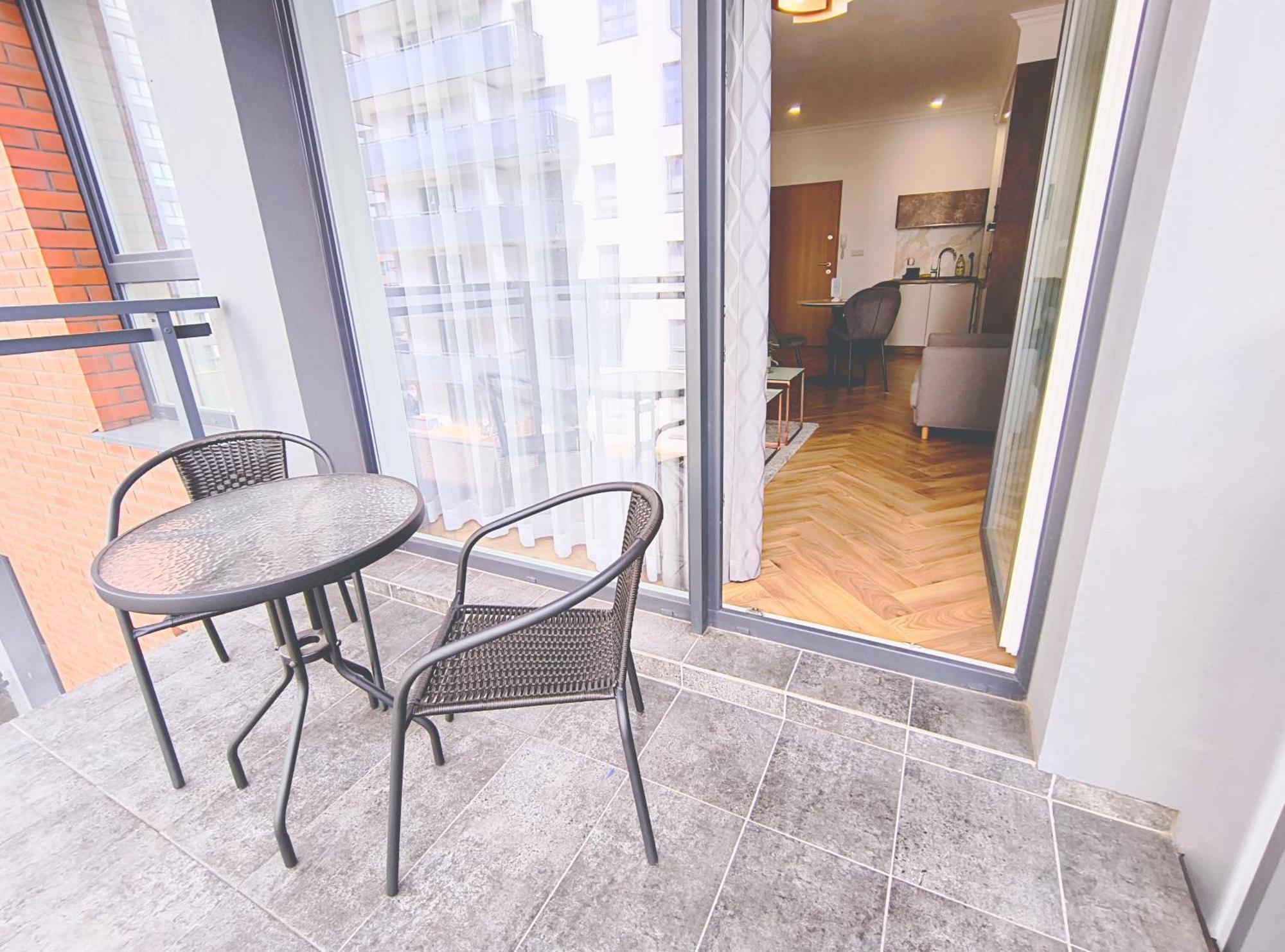 Private Parking, Secure Building - Central Apartments Old Town & Main Station Gdańsk Kültér fotó