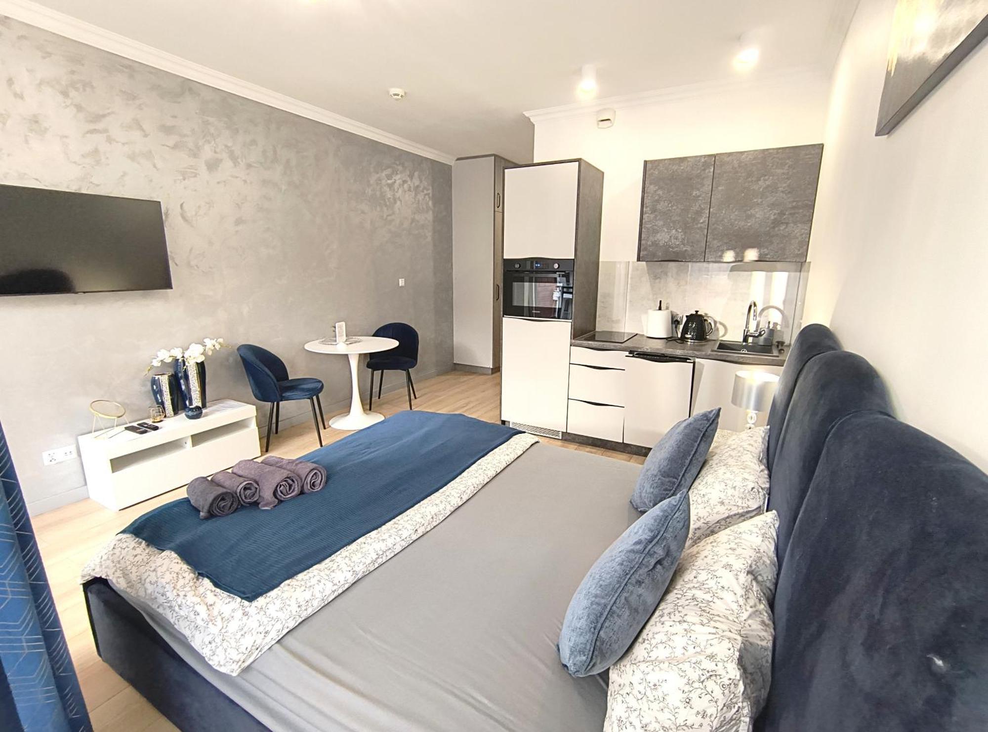 Private Parking, Secure Building - Central Apartments Old Town & Main Station Gdańsk Szoba fotó